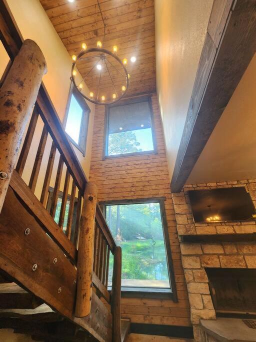 Waterfront Houston Hide Out In A Magical Forest Waller Exterior photo
