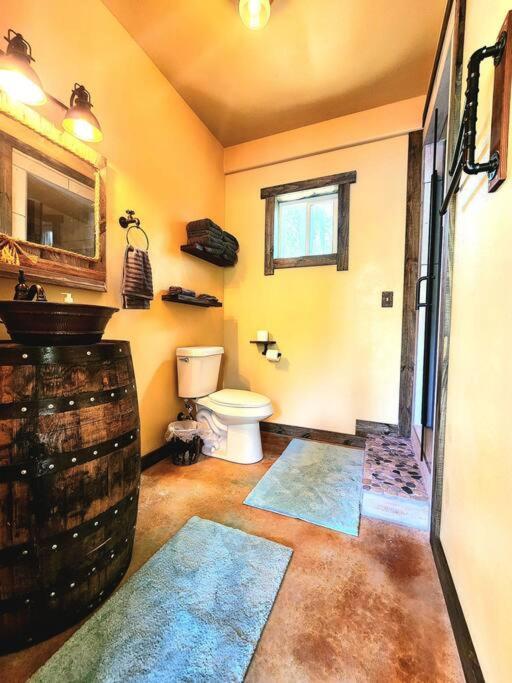 Waterfront Houston Hide Out In A Magical Forest Waller Exterior photo